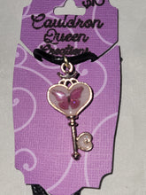 Load image into Gallery viewer, Heart Key Pendants