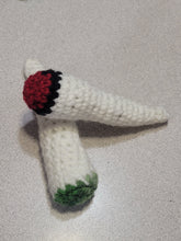Load image into Gallery viewer, Crocheted Joint Cat Toy