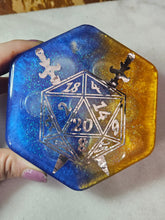 Load image into Gallery viewer, Dice Box - D20
