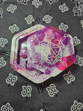 Load image into Gallery viewer, Clearance Dice Box - Hexagon
